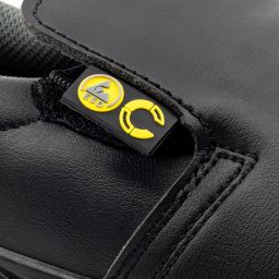 foto detalle del modelo cook negro